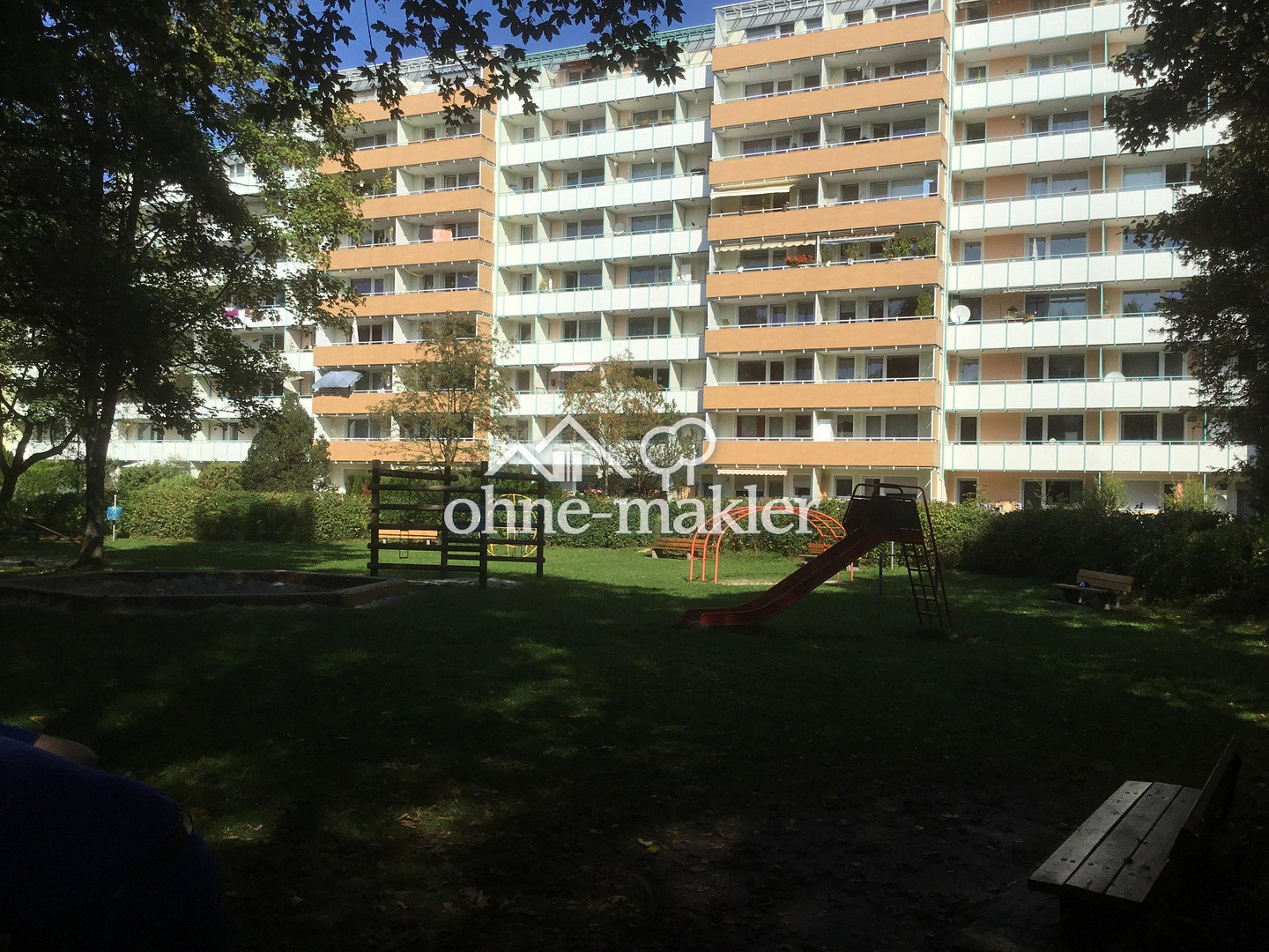 Großzügige 3,5-Zimmer-Wohnung mit Balkon, 81735 München (Berg am Laim Ramersdorf-Perlach Trudering-Riem)