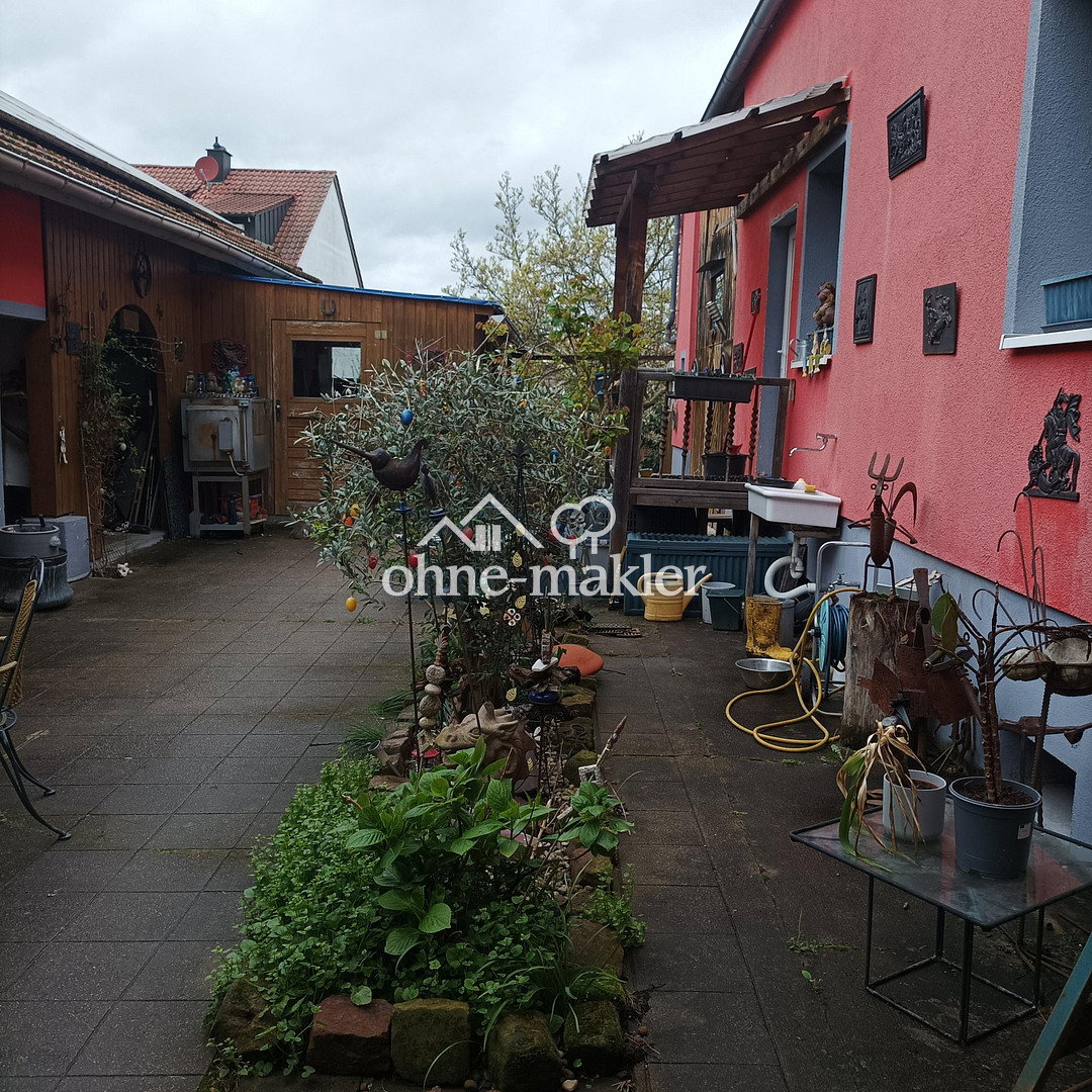 Charmantes Mehrfamilienhaus in Römerberg – modern ruhig, 67354 Römerberg