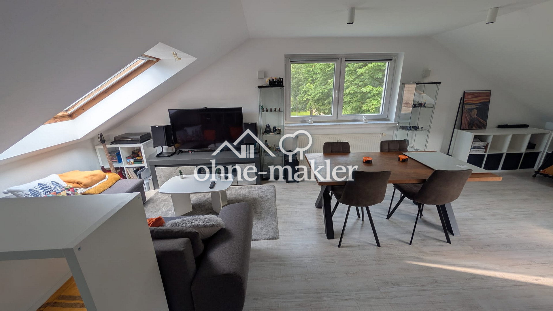Helle 2-Zimmer-DG-Wohnung in Dortmund-Kirchderne, 44329 Dortmund