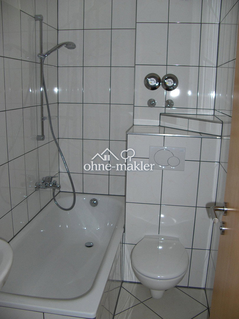 Neustift-Wohnung mit Balkon & Garage, 85354 Freising