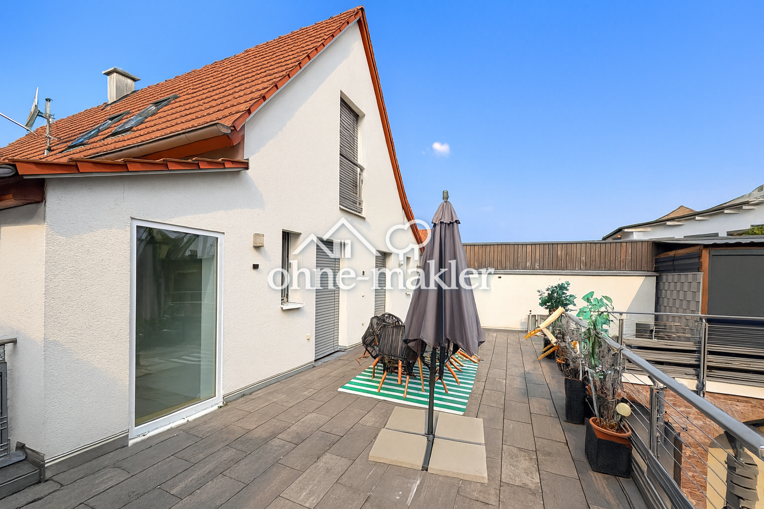 Exklusive Maisonettewohnung mit Dachterrasse, 97525 Schwebheim