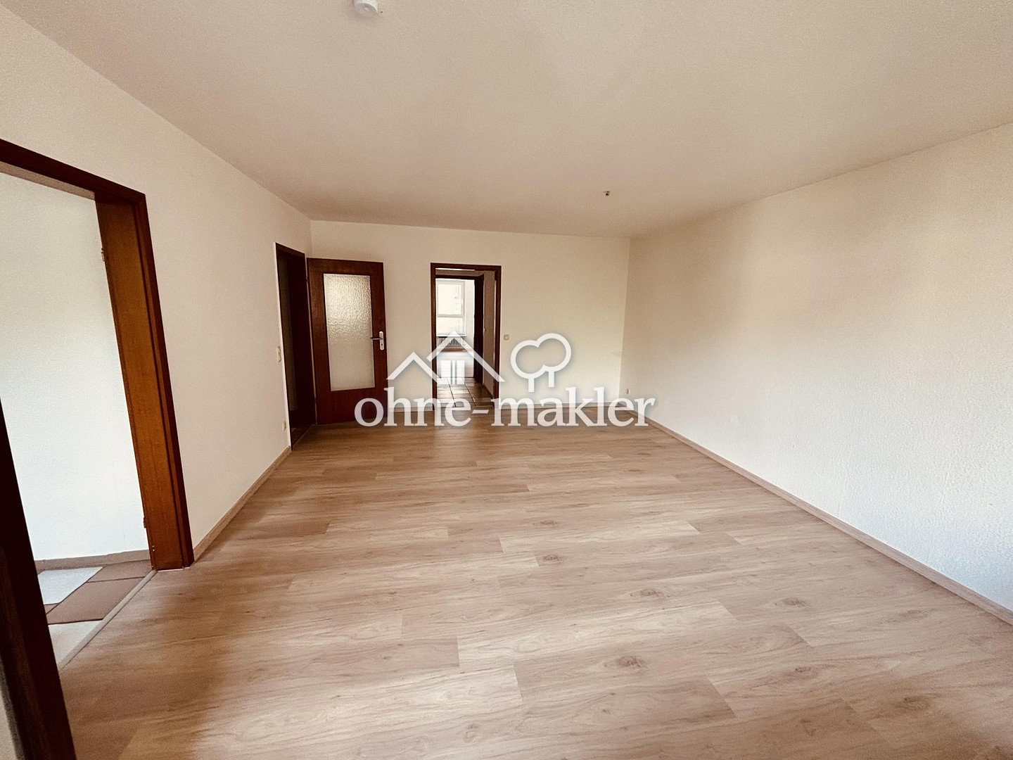 Fürth Helle 2 Zimmerwohnung, Top Lage, 90763 Fürth (Südstadt Weikershof)