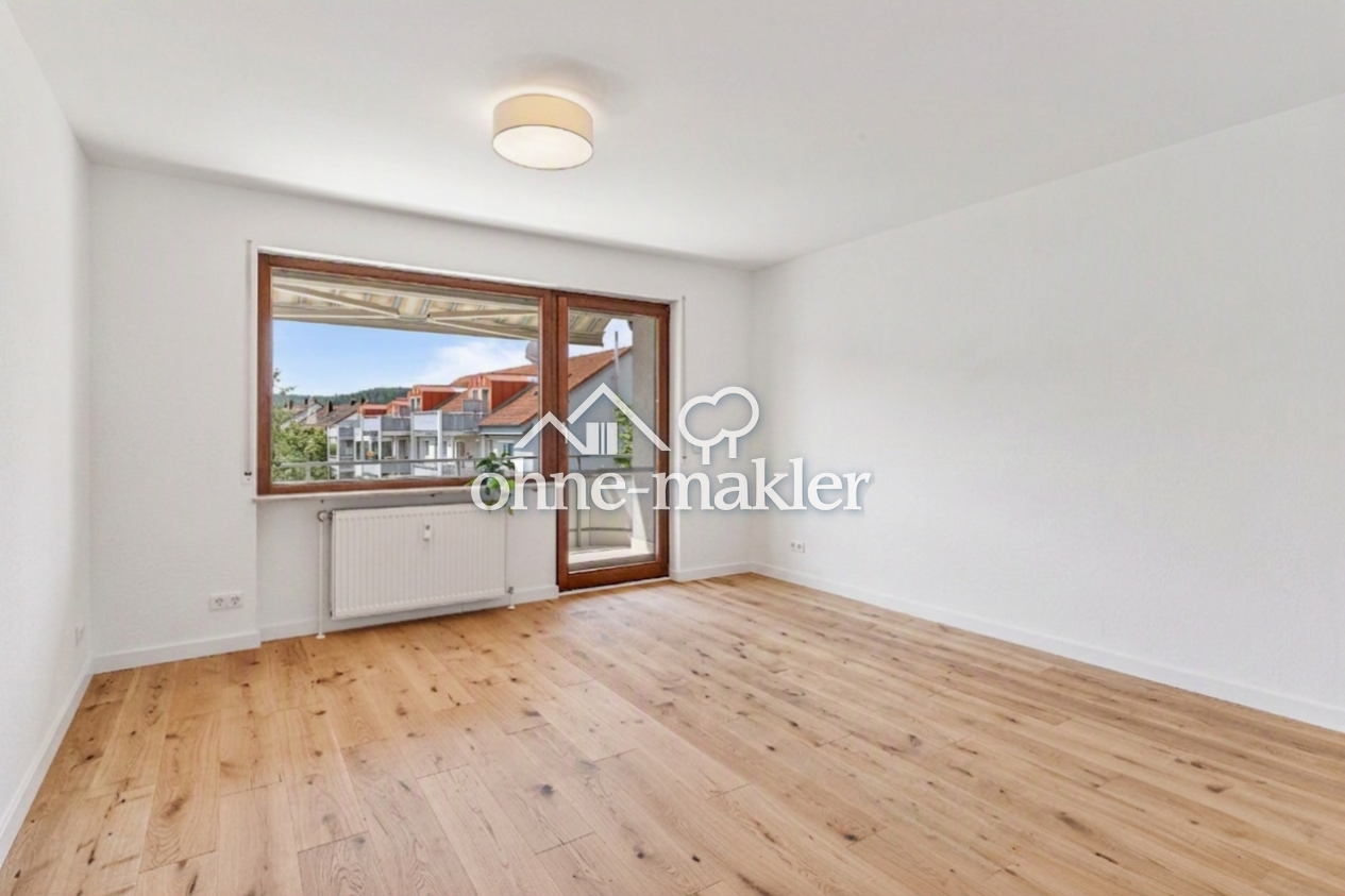 Stilvoll renovierte 3-Zimmer-Wohnung mit Balkon, 71229 Leonberg