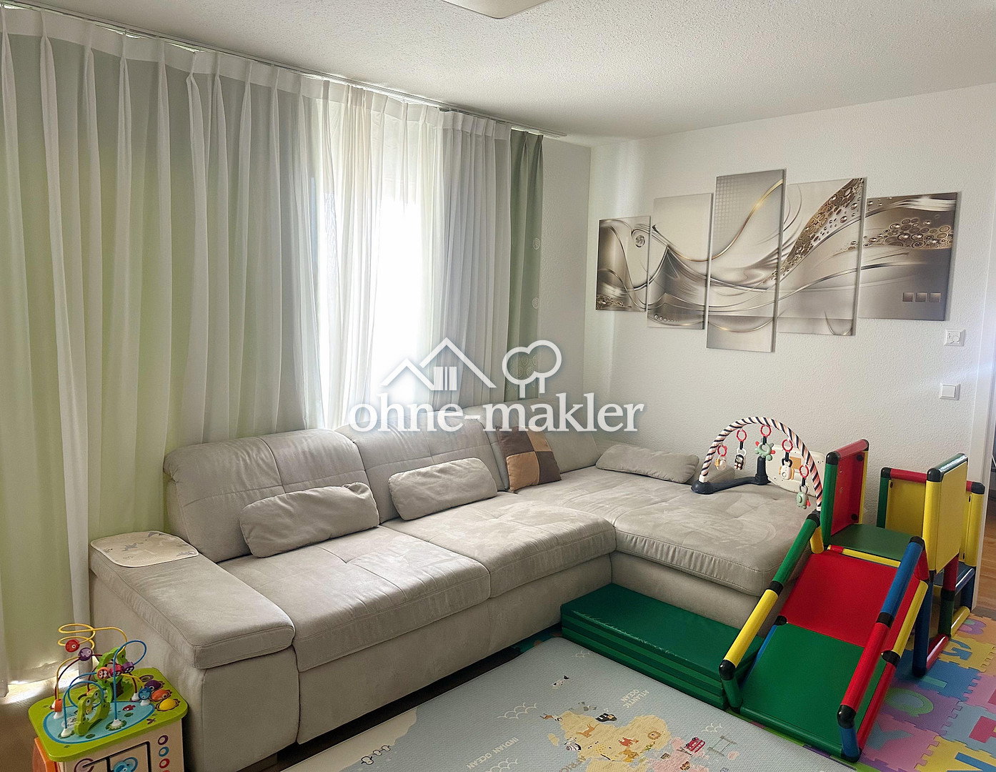 Sindelfingen-Goldberg Moderne 4-Zimmer Wohnung mit Balkonen, 71065 Sindelfingen