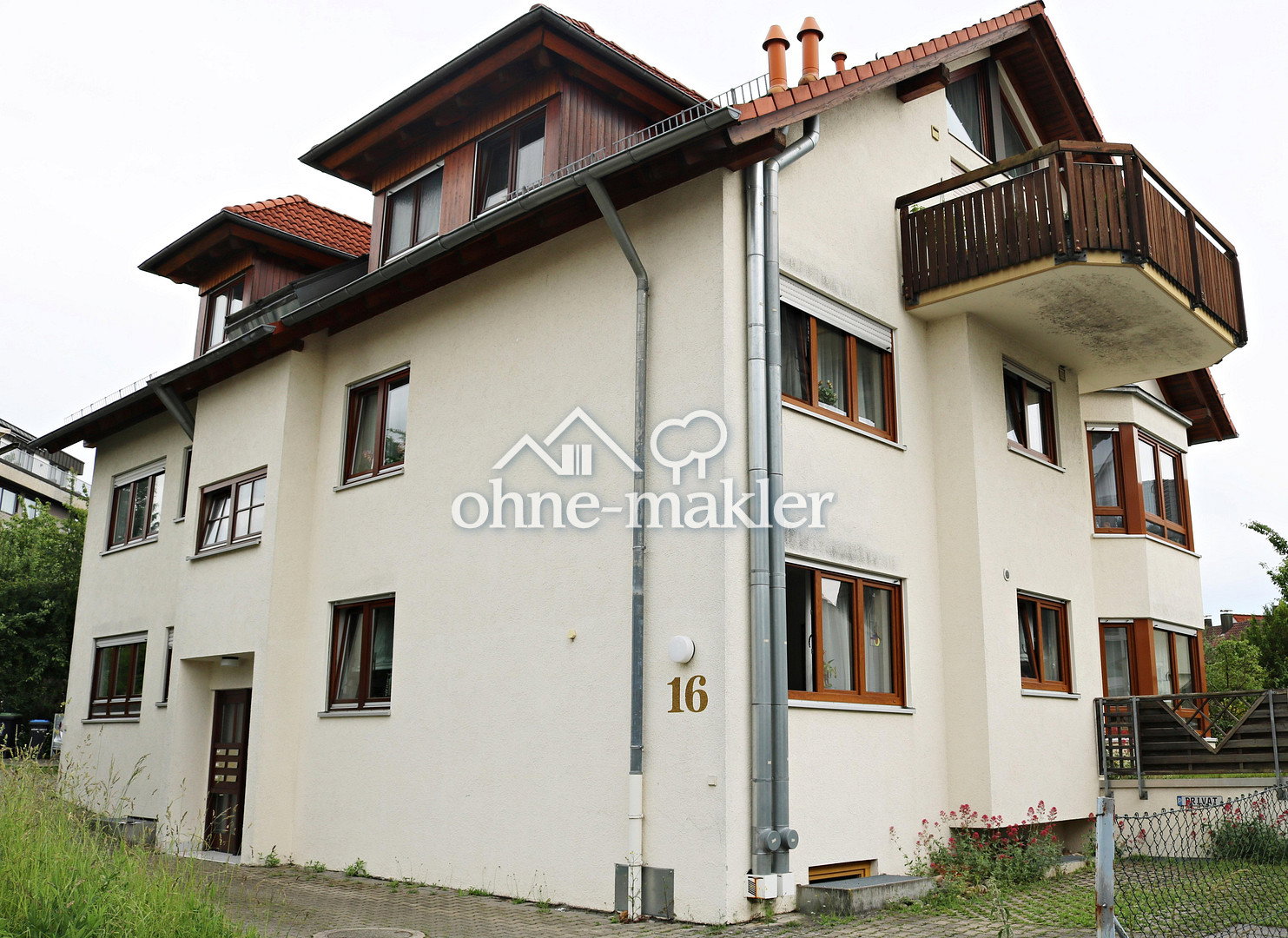 Dachgeschosswohnung mit Balkon in Steinenbronn, 71144 Steinenbronn