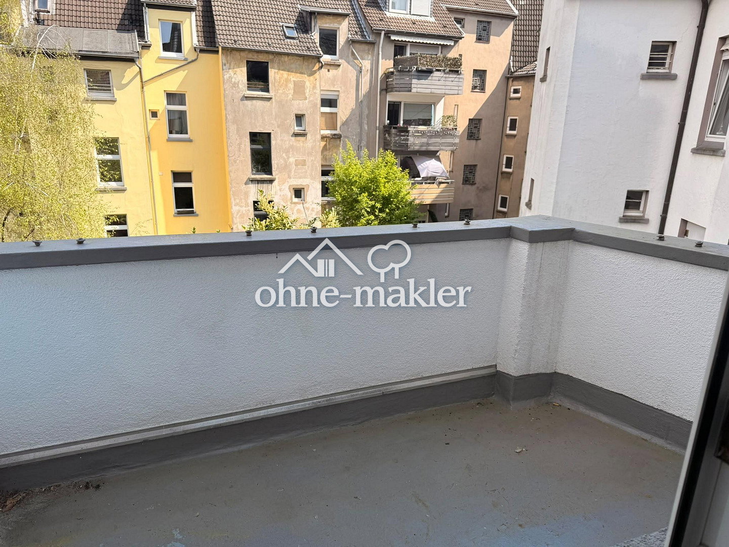 Zentraler 3-Zimmer-Appartement mit Balkon Garten, 45147 Essen (Frohnhausen Holsterhausen Rüttenscheid)