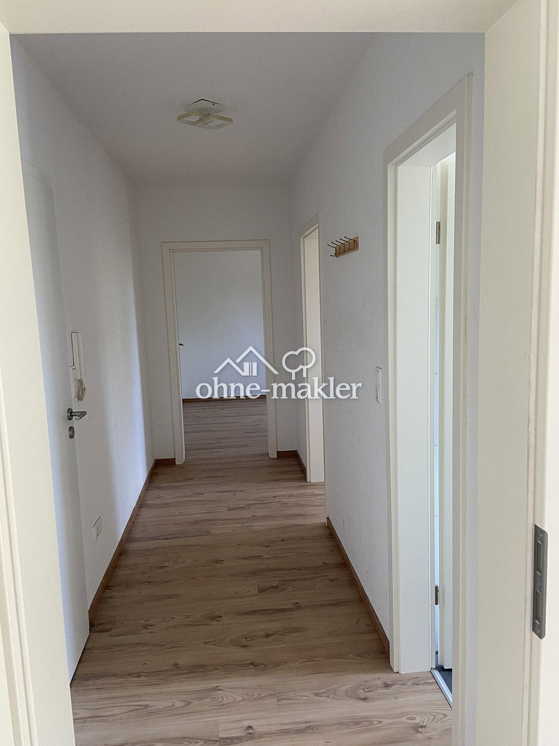 Helle 2-Zimmer-Wohnung mit Balkon, 26382 Wilhelmshaven (Bant Heppens Innenhafen Innenstadt Siebethsburg)