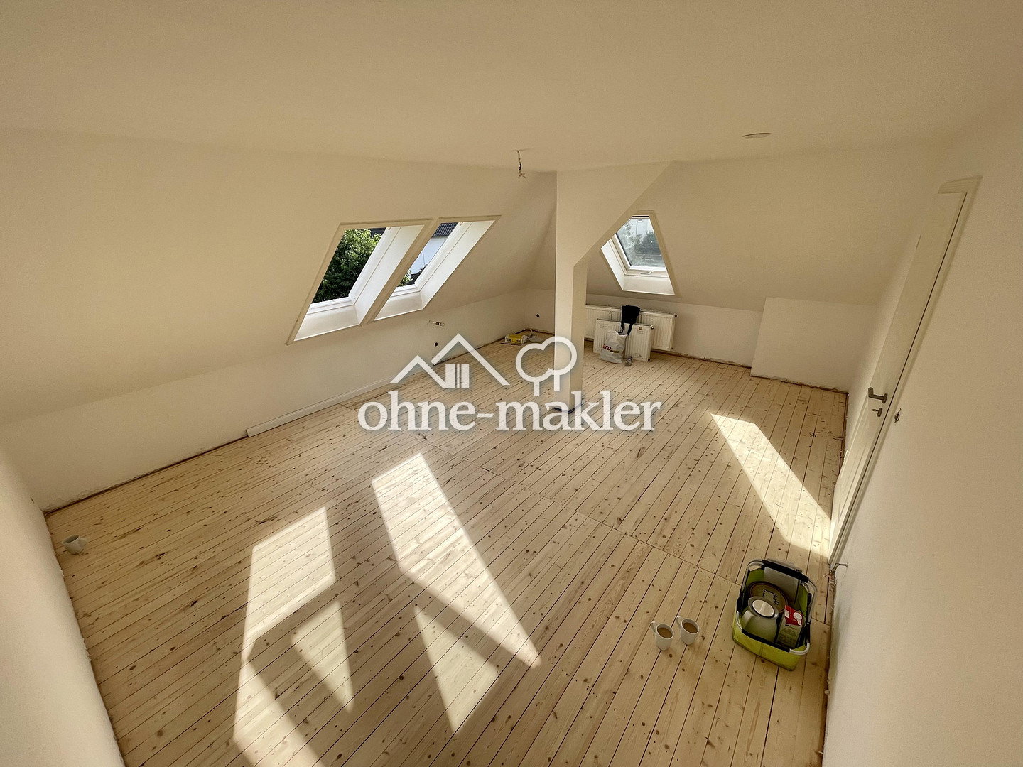 Charmante Dachgeschosswohnung - Altbaucharme zeitgemäßer Komfort, 37154 Northeim