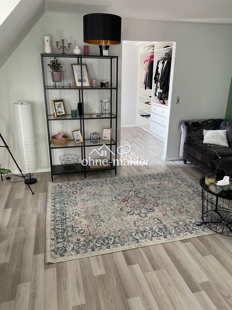 Dachgeschosswohnung in Ludwigsburg – zentral & gut geschnitten, 71638 Ludwigsburg
