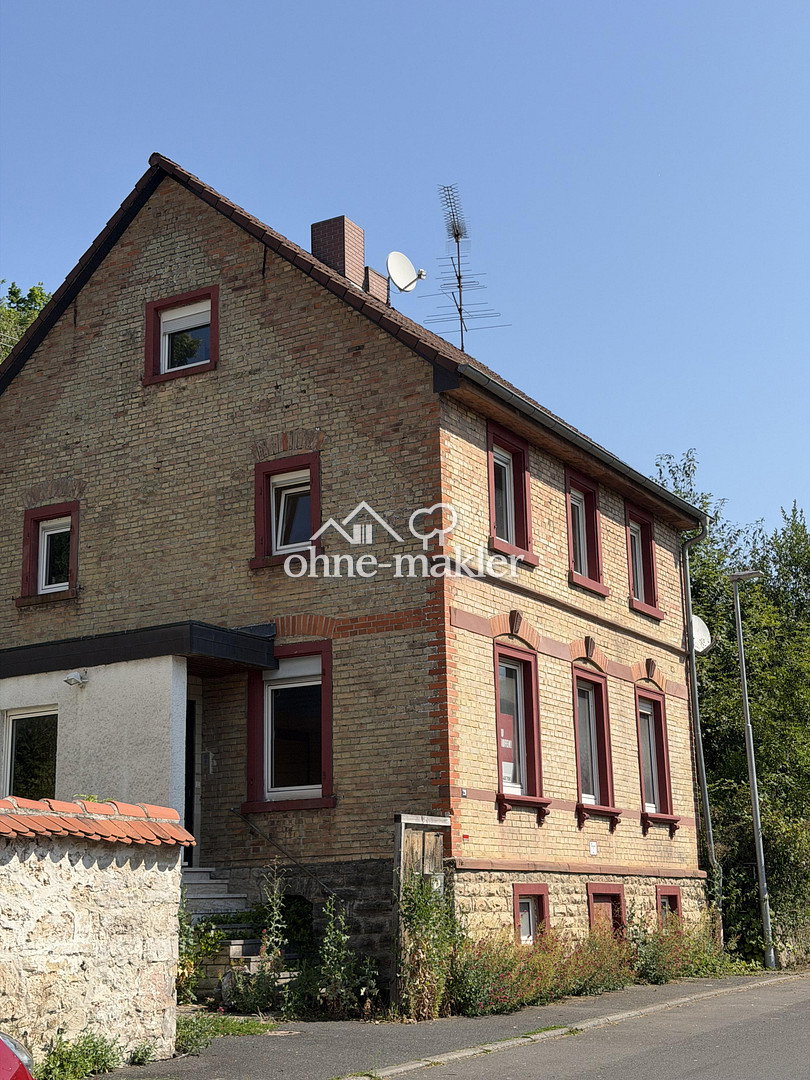 Historisches Haus mit riesigem Garten in Adelsheim, 74740 Adelsheim