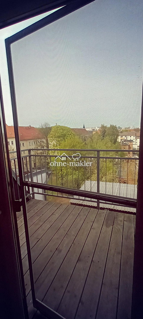 image-72463844