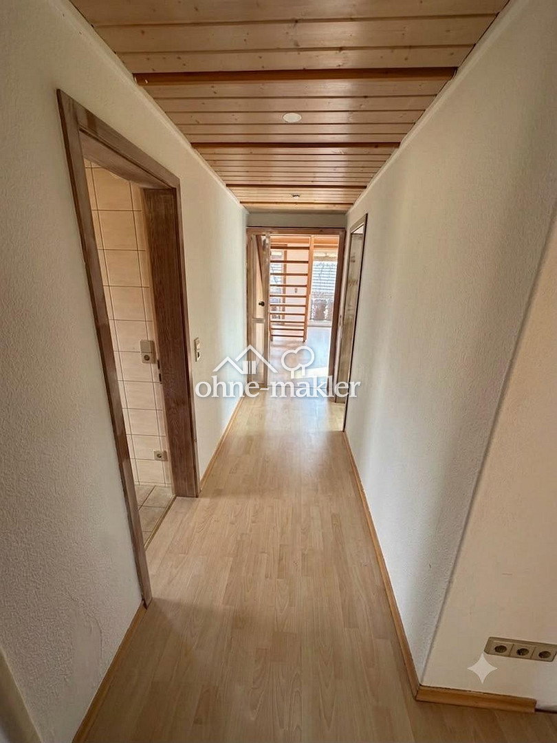 Dachgeschosswohnung mit Galerie & Balkon in Eisenbach, 79871 Eisenbach (Hochschwarzwald)