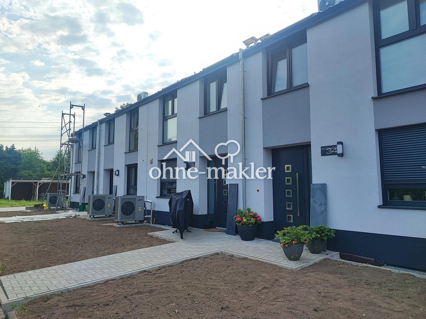 Moderne Reihenhaus nahe Naherholungsgebiet, 65933 Frankfurt am Main (Griesheim)