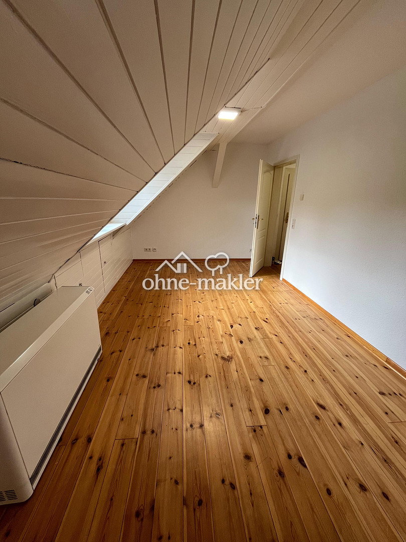 Dachgeschosswohnung in ruhiger Lage – sofort bezugsfertig, 42579 Heiligenhaus