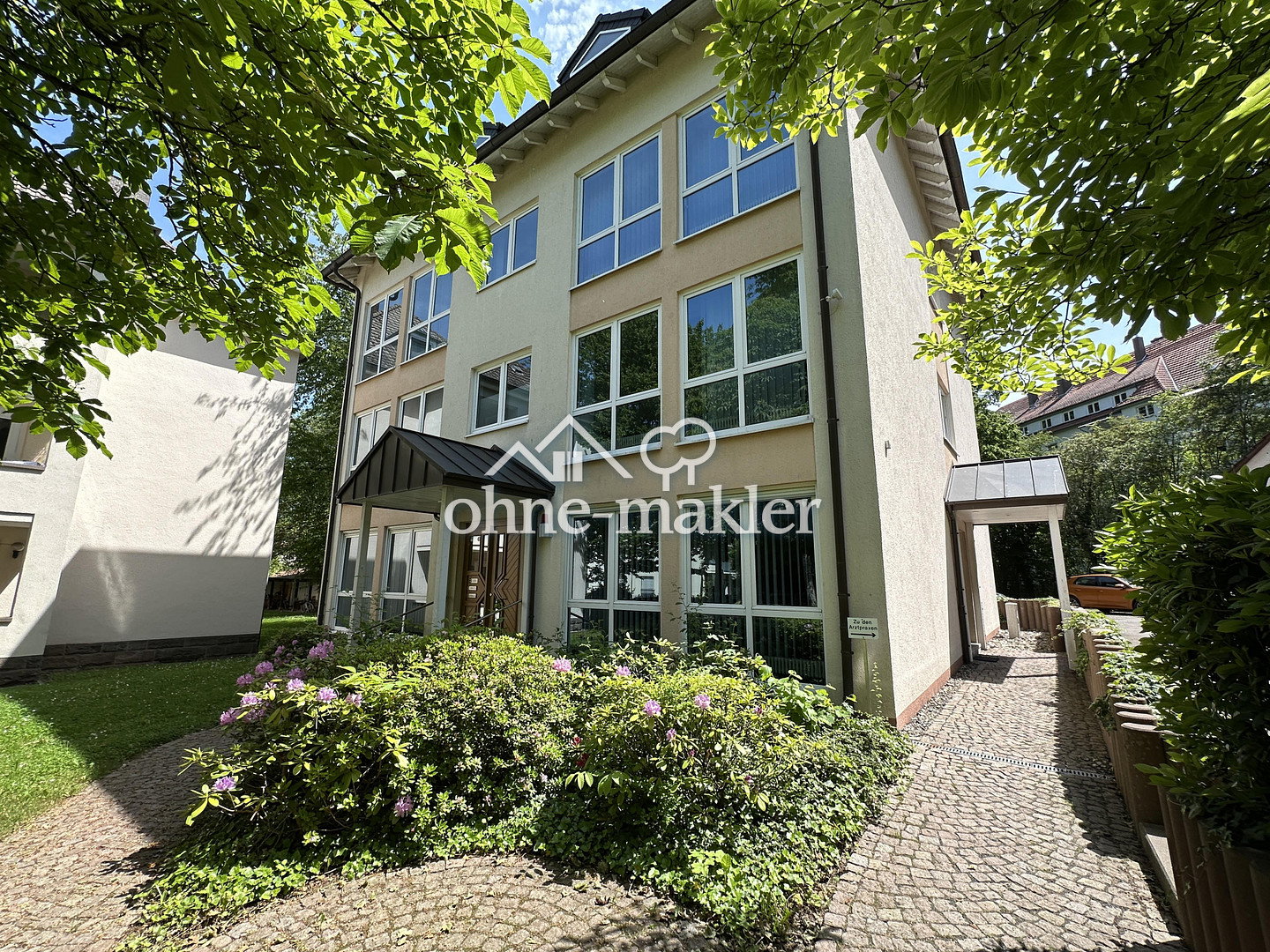 Modernes Dachgeschoss mit Terrasse in Bad Wilhelmshöhe, 34131 Kassel (Bad Wilhelmshöhe Brasselsberg Kirchditmold)
