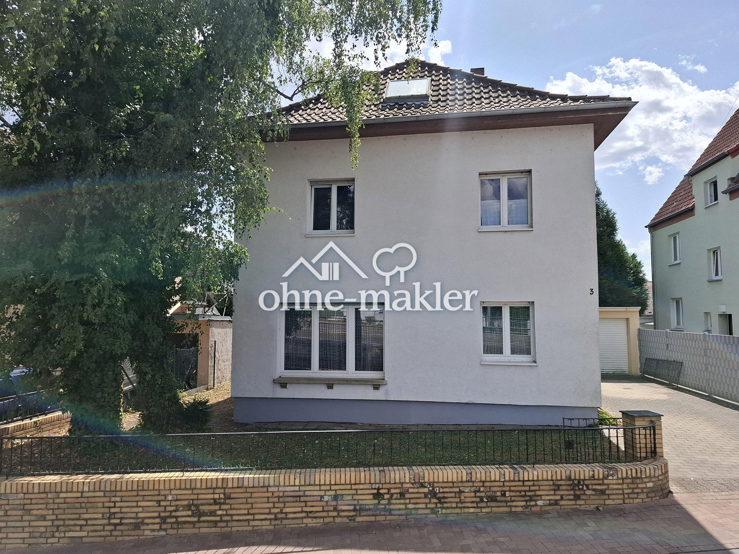Freistehende Stadtvilla mit Gestaltungspotential auf großem Erbpachtgrundstück, 69214 Eppelheim