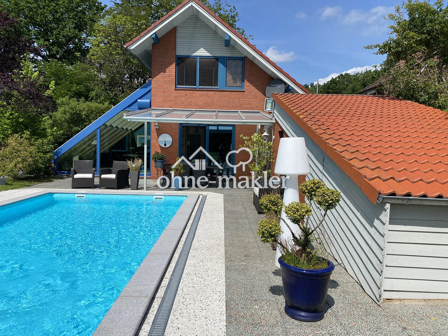 Architektenhaus mit Swimmingpool und Gästehaus, 27777 Ganderkesee