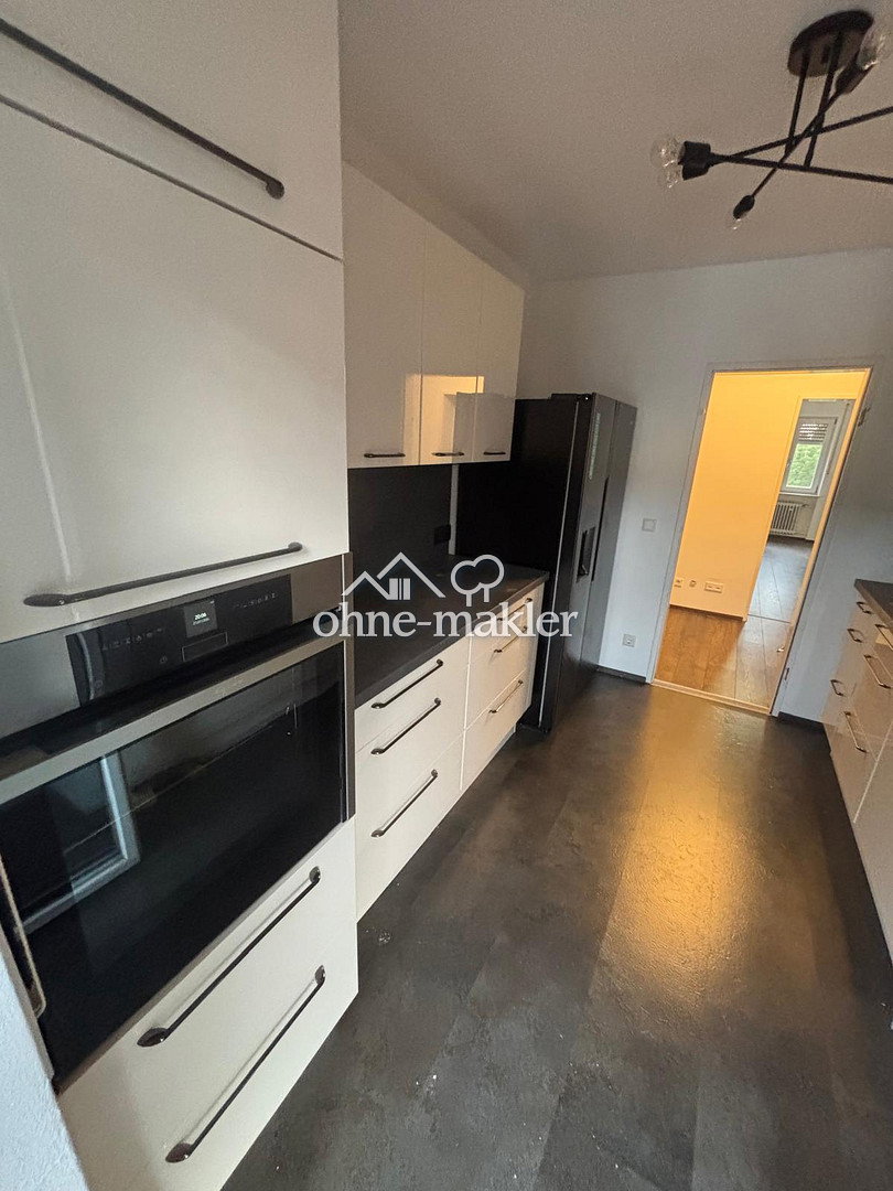 3 Zimmer Wohnung in Nürnberg St. Leonhard, 90439 Nürnberg (Großreuth bei Schweinau Schweinau Sankt Leonhard Sündersbühl)