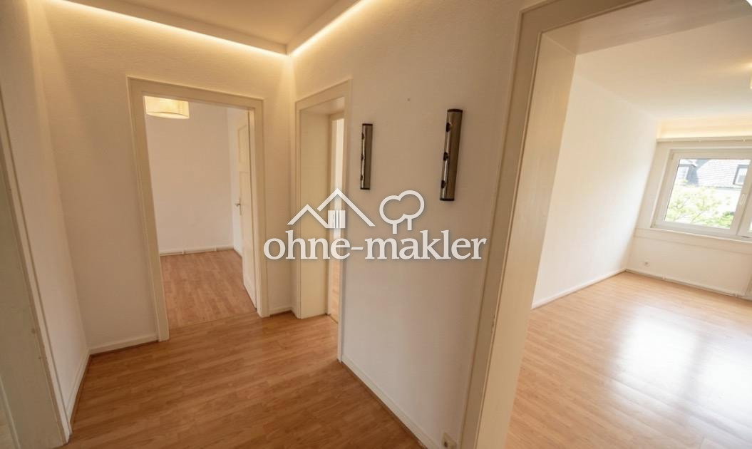 Ruhige DG-Wohnung in Wiesbaden – Ihr neues Zuhause, 65195 Wiesbaden (Wiesbaden)
