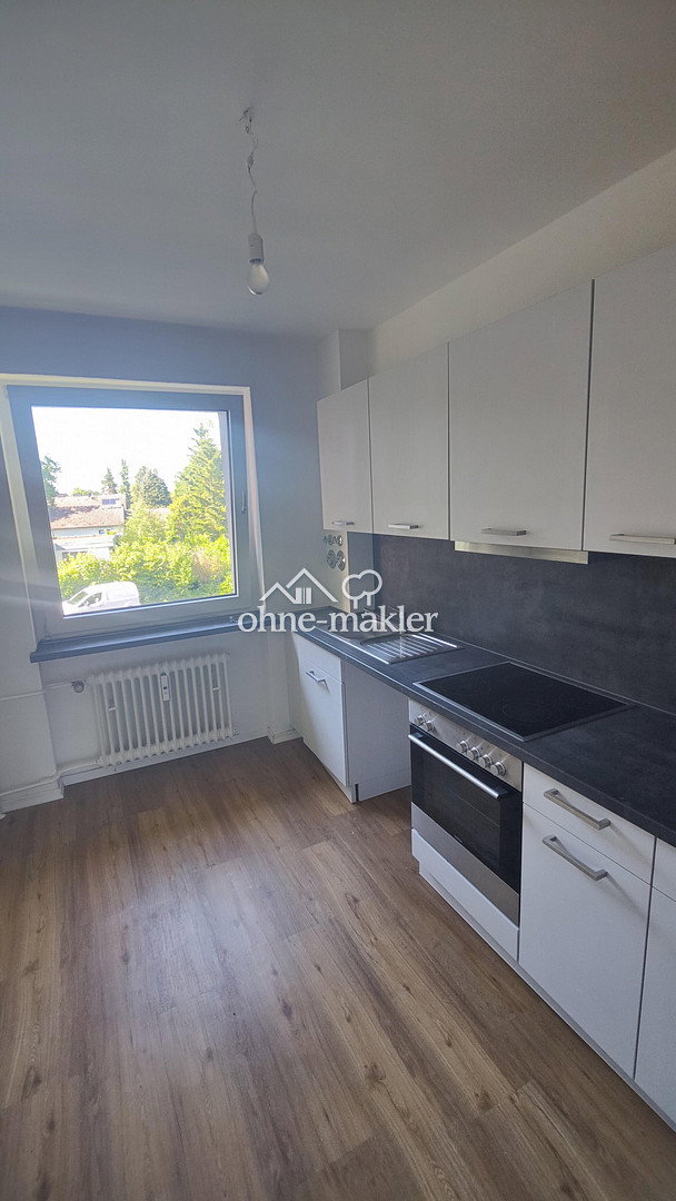 Rahlstedt Helle 3-Zi.-Wohnung mit Balkon, 22143 Hamburg (Wandsbek Rahlstedt)