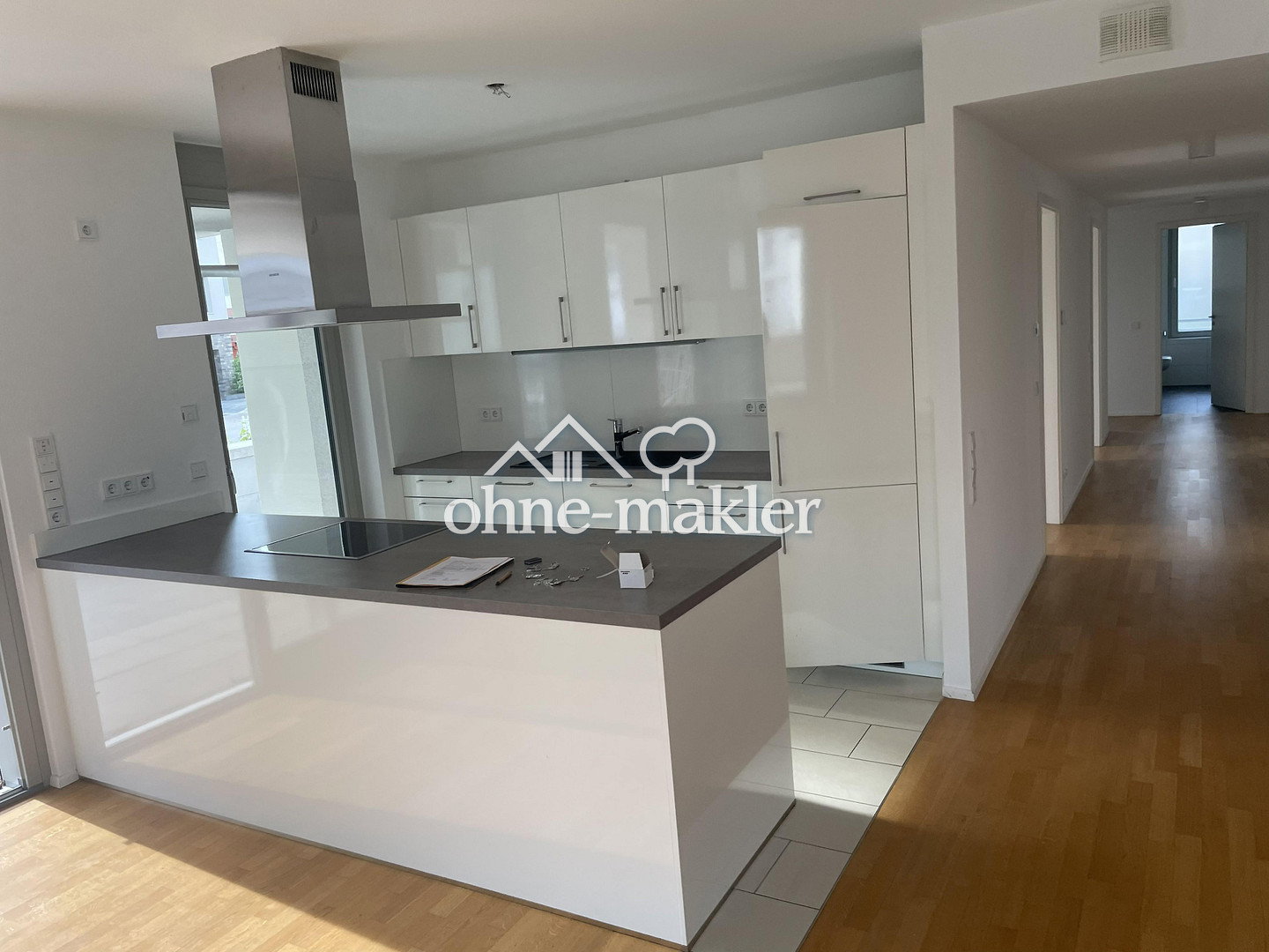 Killesbergnähe Traumwohnung mit Terrasse & Parkblick, 70469 Stuttgart (Feuerbach Zuffenhausen)