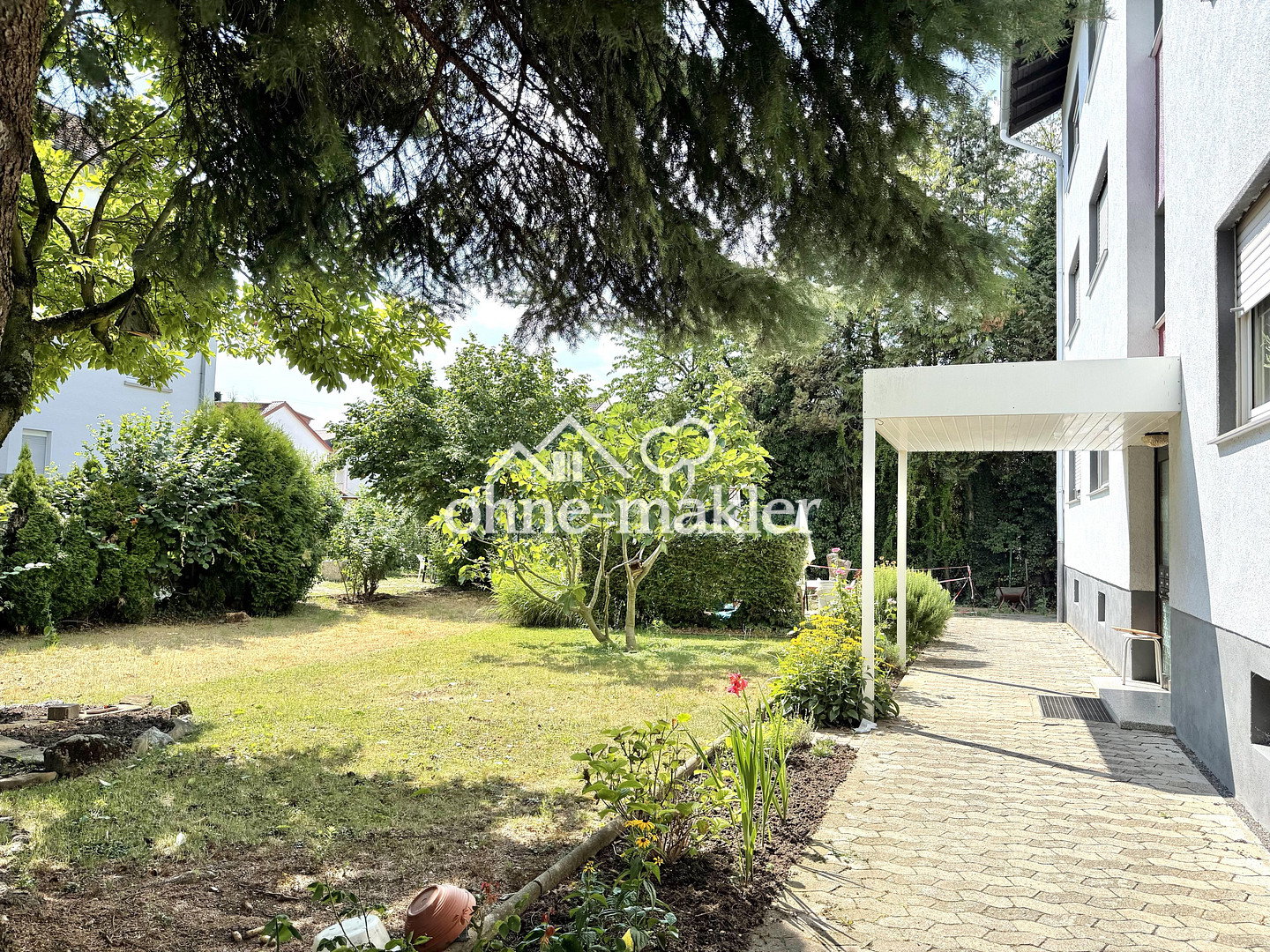 Familienfreundliche Wohnung mit Stellplatz in Ladenburg, 68526 Ladenburg