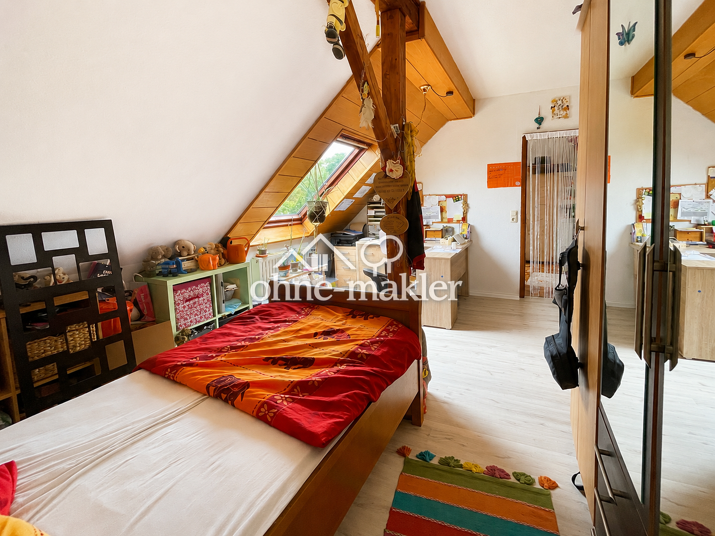 Dachgeschosswohnung in ruhiger Lage, 46117 Oberhausen