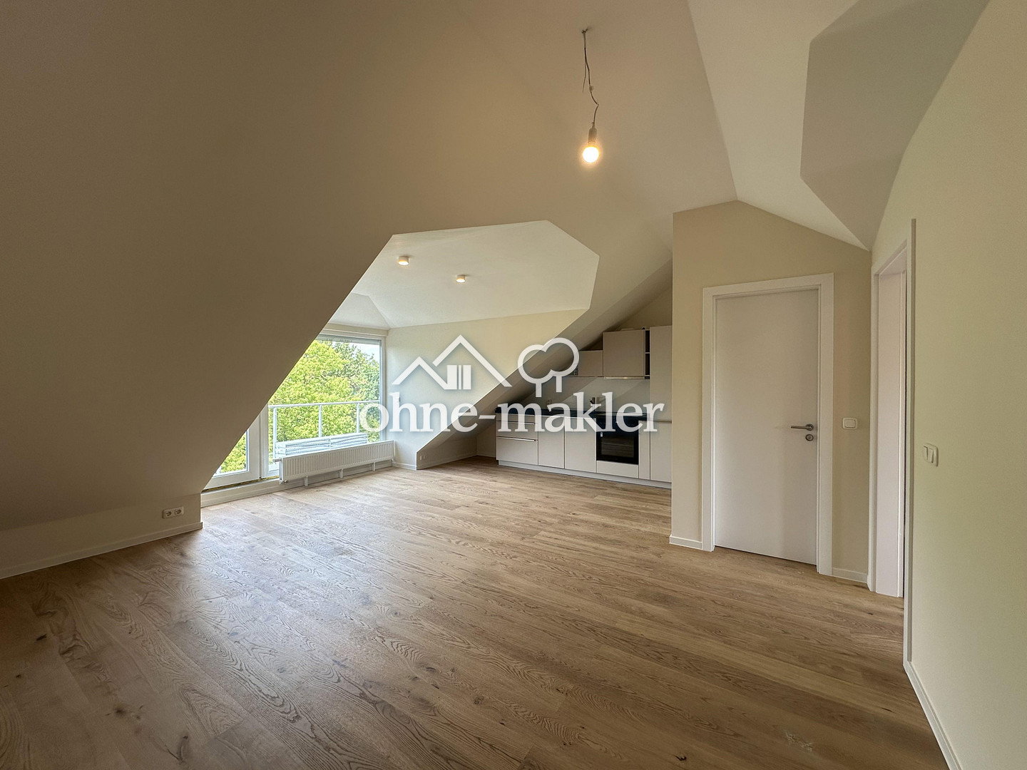 Exklusive Dachgeschosswohnung – 5 Min. Bhf Köpenick, 12555 Berlin (Treptow-Köpenick Köpenick)