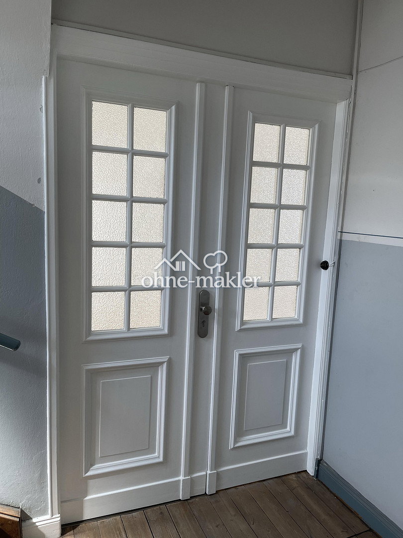 Charmante Altbauwohnung mit Balkon in Lübeck, 23554 Lübeck (Innenstadt Sankt Lorenz Nord Sankt Lorenz Süd)