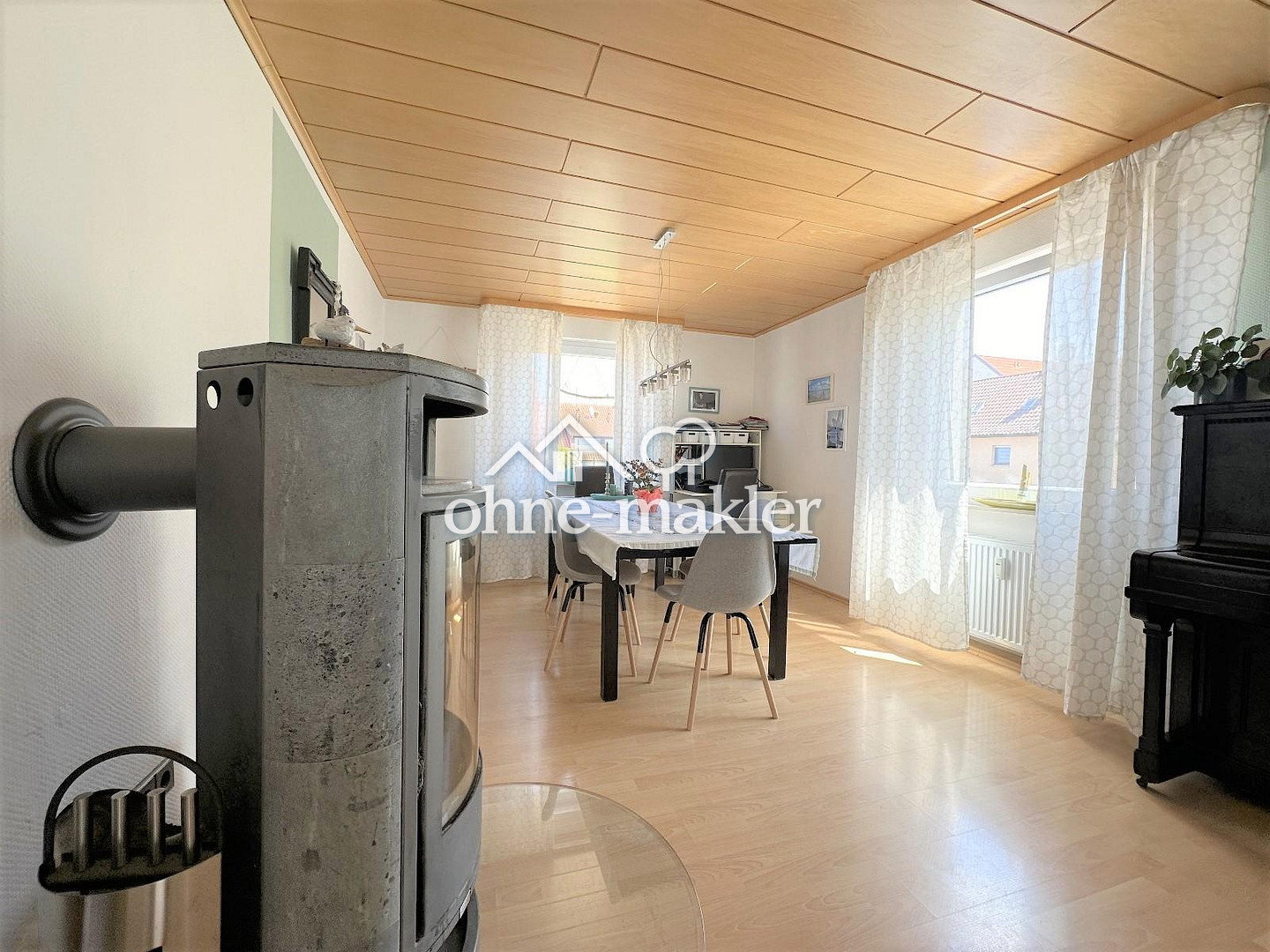 Fellbach Stilvolle Maisonette mit Kamin & Top-Lage, 70736 Fellbach