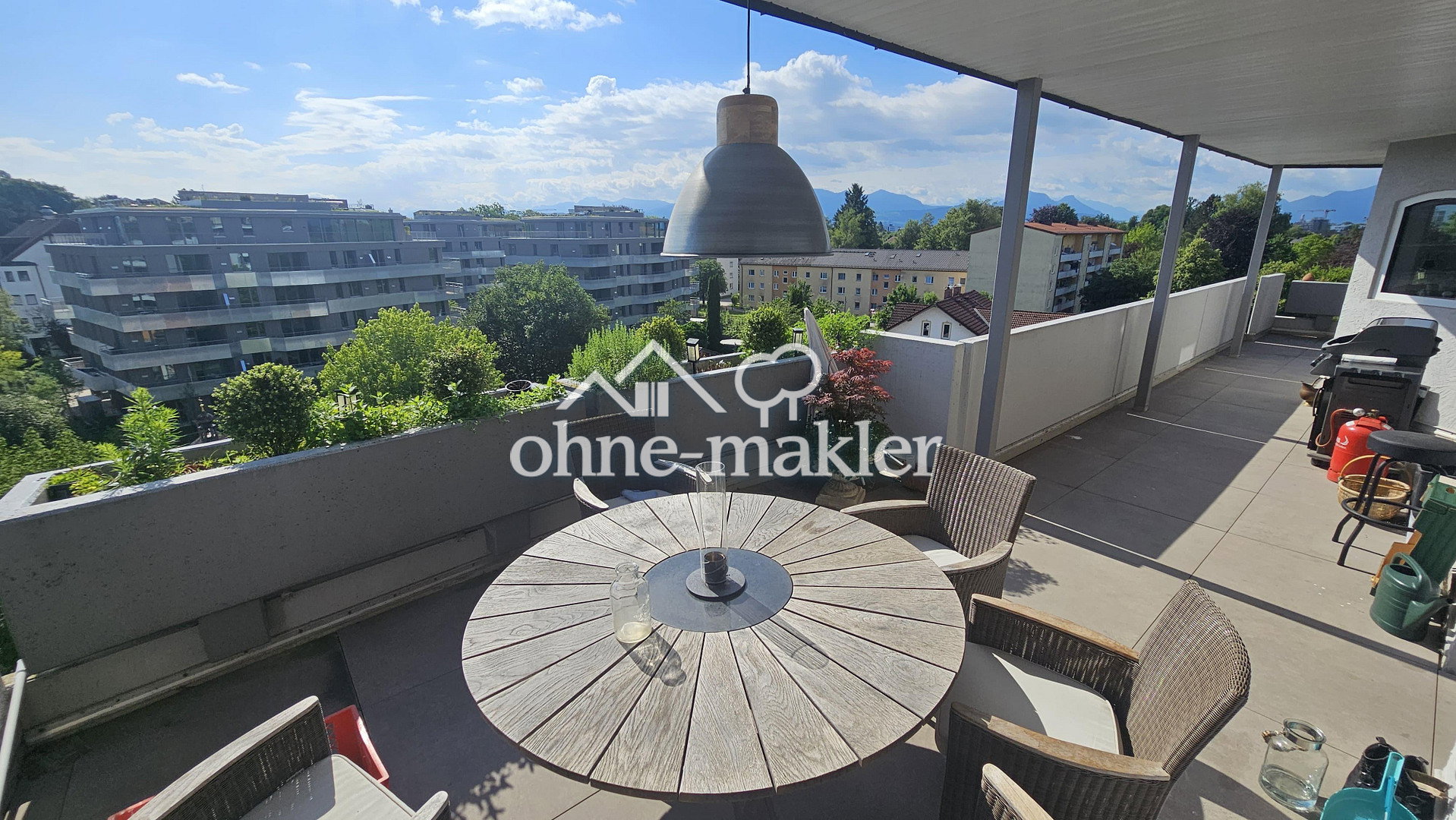 Exklusives Penthouse mit Privataufzug und Alpenpanorama, 83024 Rosenheim (Fürstätt Ost Süd West Westerndorf Sankt Peter)