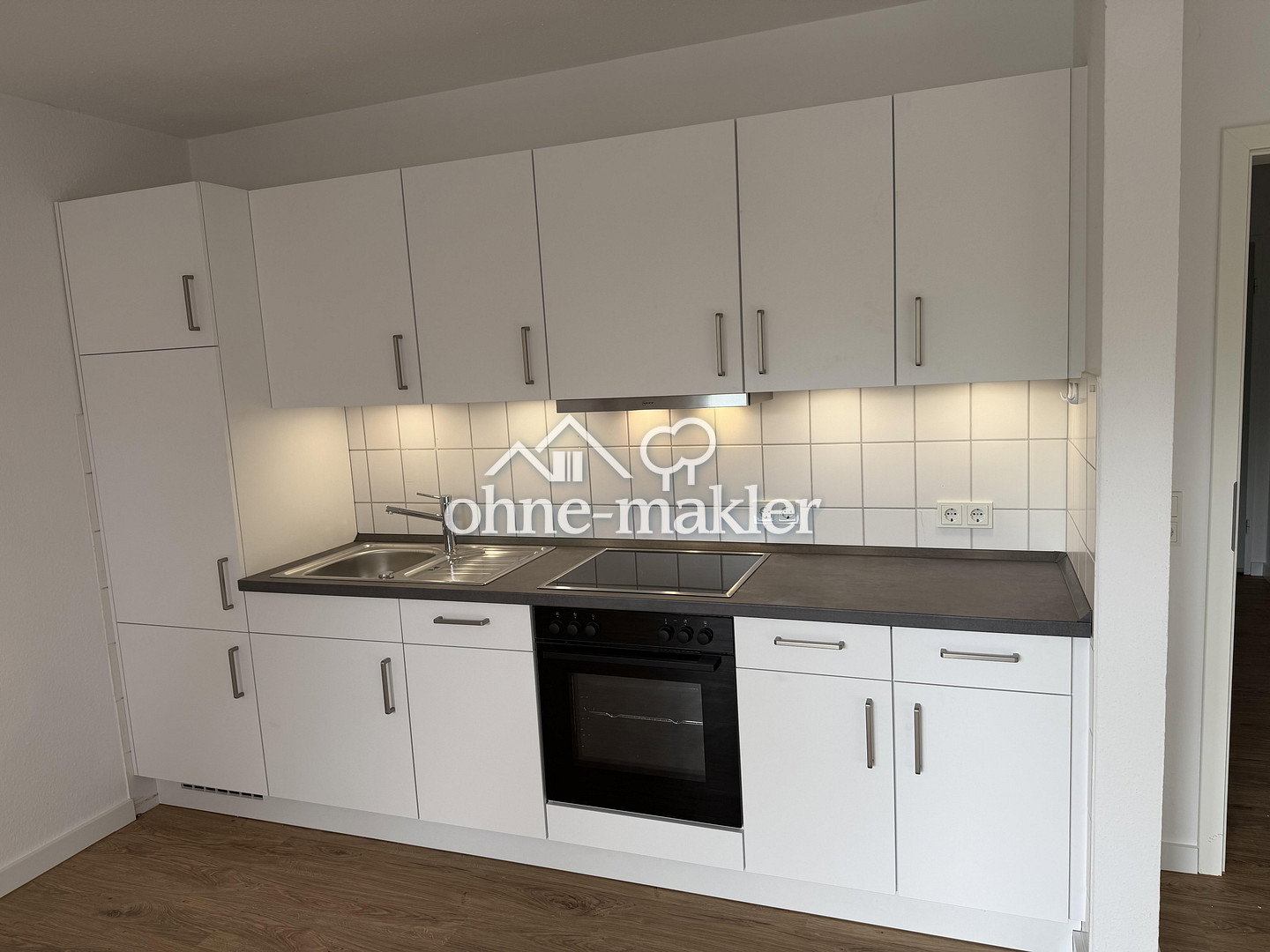Modern renoviert – Südbalkon Stellplatz, 26389 Wilhelmshaven