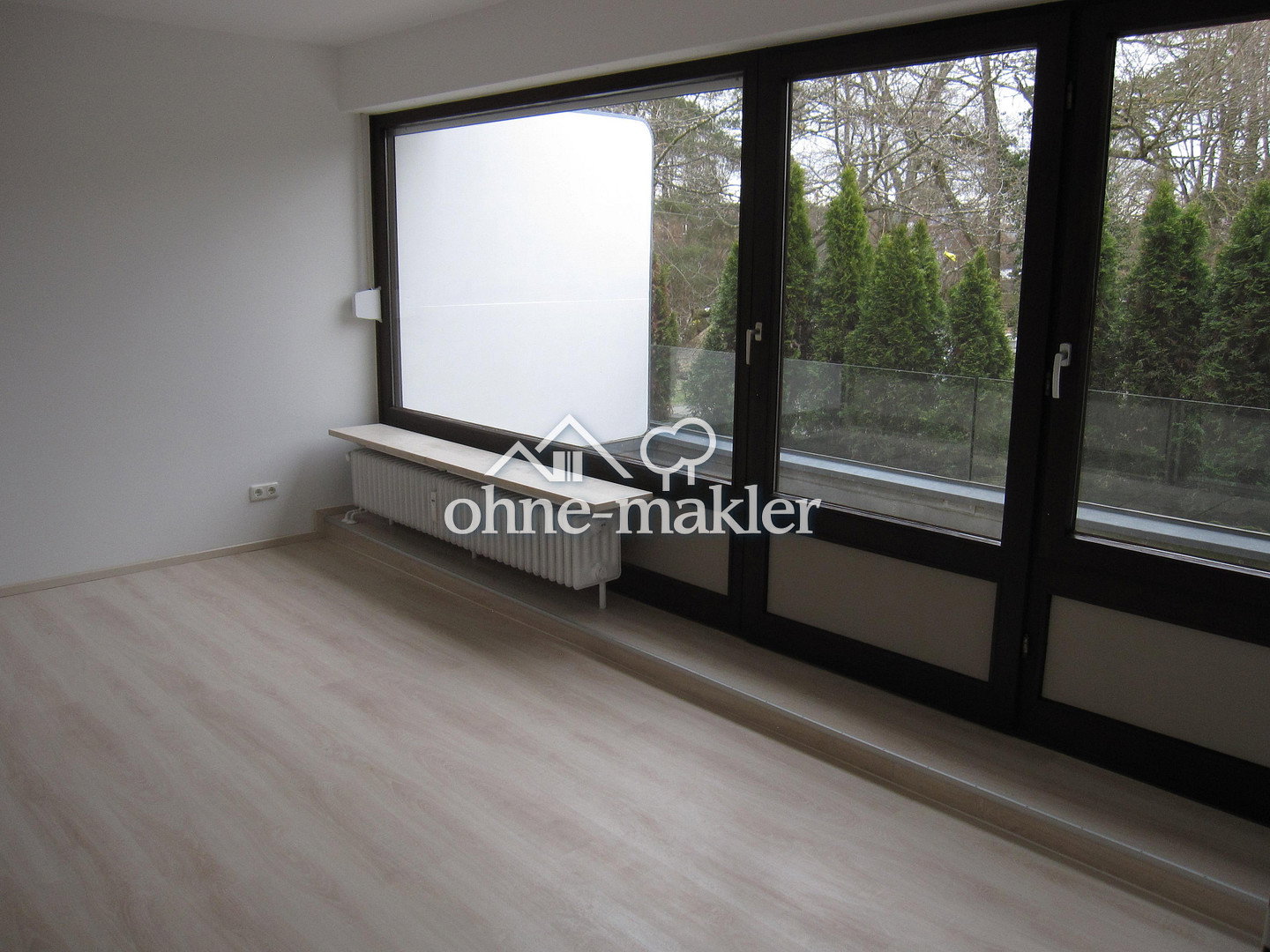 Helle 2-Zimmer-WG mit Balkon und Einbauküche, 81739 München (Ramersdorf-Perlach)