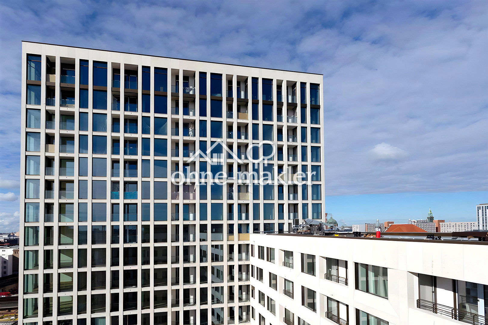 Hochwertige 2-Zimmer-Wohnung mit Loggia in Bestlage direkt am Alexanderplatz, 10179 Berlin (Mitte)