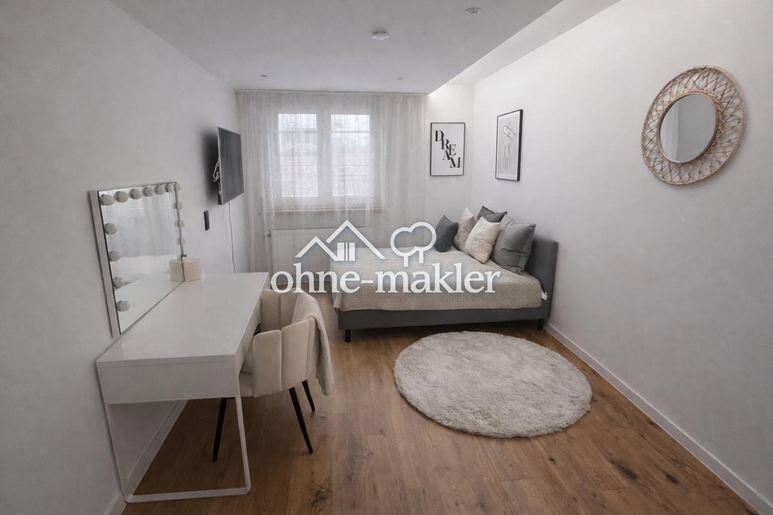 Gemütliches Zimmer in neu saniertem 3-Zimmer-Apartment, 81549 München (Obergiesing Ramersdorf-Perlach Untergiesing-Harlaching)