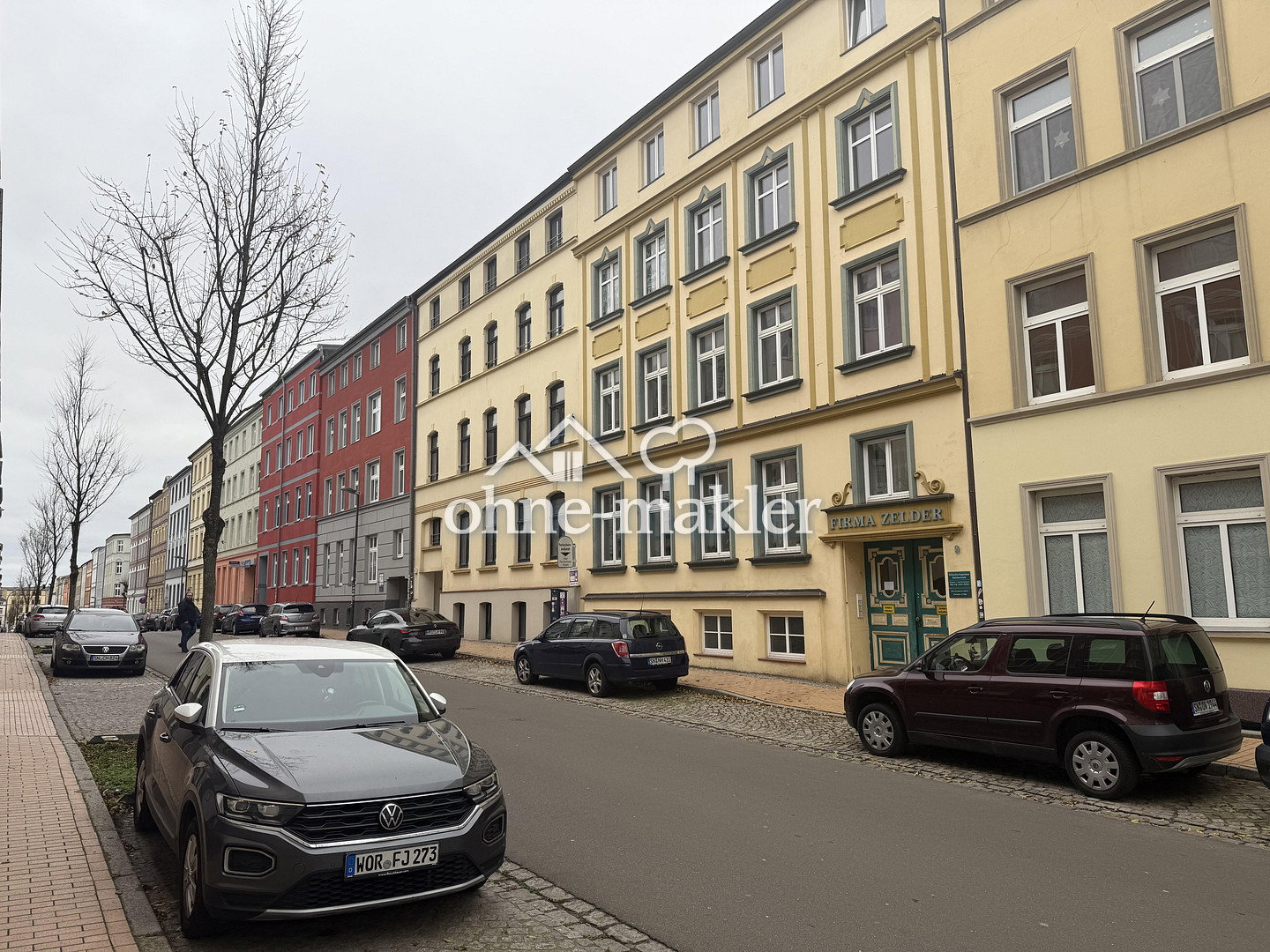Dachgeschosswohnung Schwerin - Balkon & Einbauküche, 19053 Schwerin