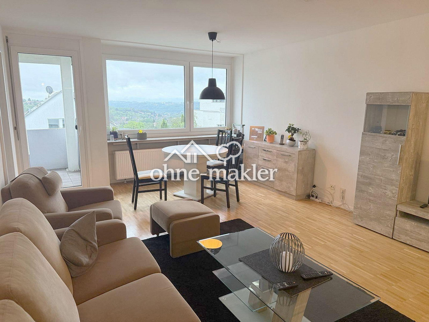Moderne 3-Zimmer-Wohnung mit großem Balkon in Esslingen, 73733 Esslingen am Neckar