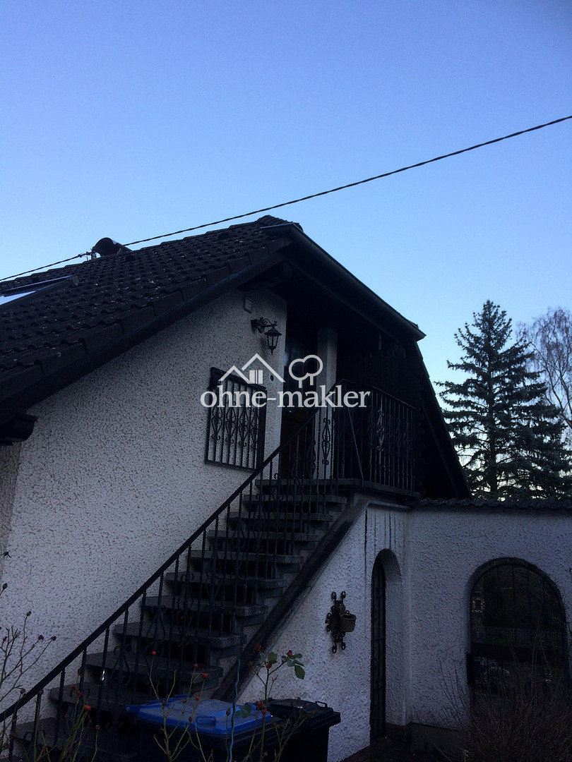 Hellere Dachwohnung mit großem Balkon, 54293 Trier