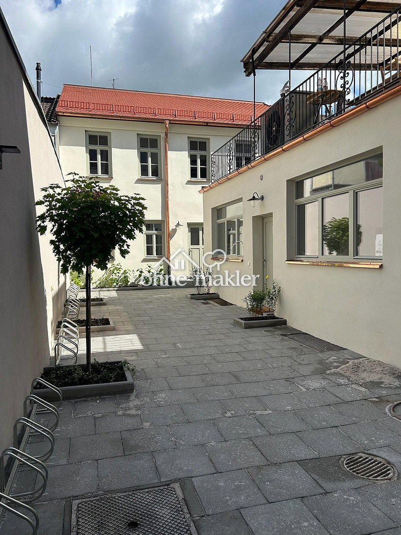 Zentrales 1-Zimmer-Apartment im historischen Altbau, 91052 Erlangen (Anger Erlangen-Ost Erlangen-Süd Innenstadt)