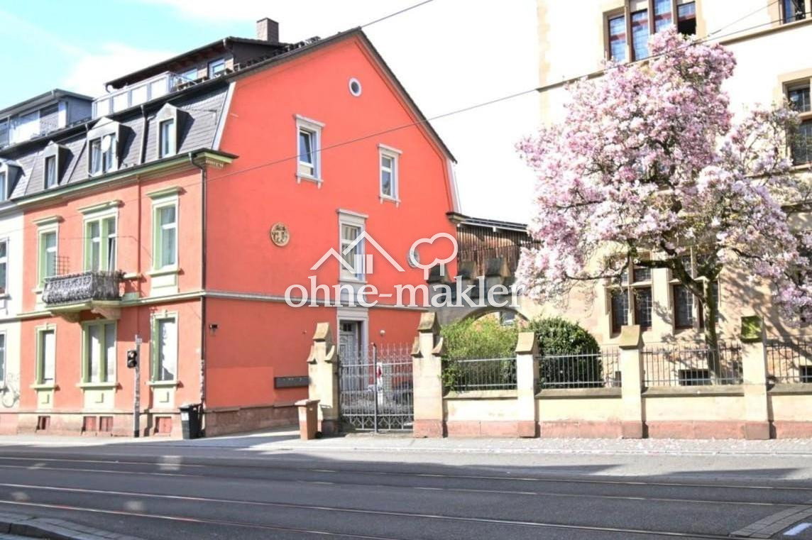 Dachgeschosswohnung in Freiburg-Wiehre – zentral, 79100 Freiburg im Breisgau (Günterstal Vauban Wiehre)