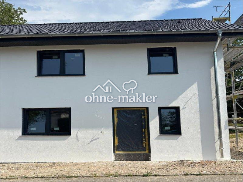 Exklusive Doppelhaushälfte in ruhiger Lage, 52134 Herzogenrath