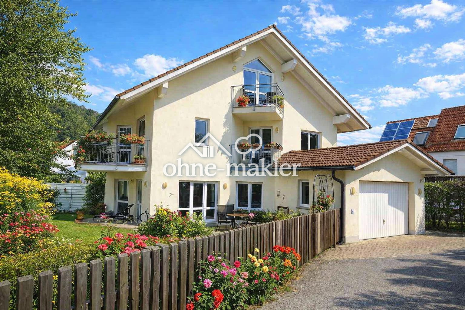 Gepflegtes DHH in zentraler Lage, 82319 Starnberg