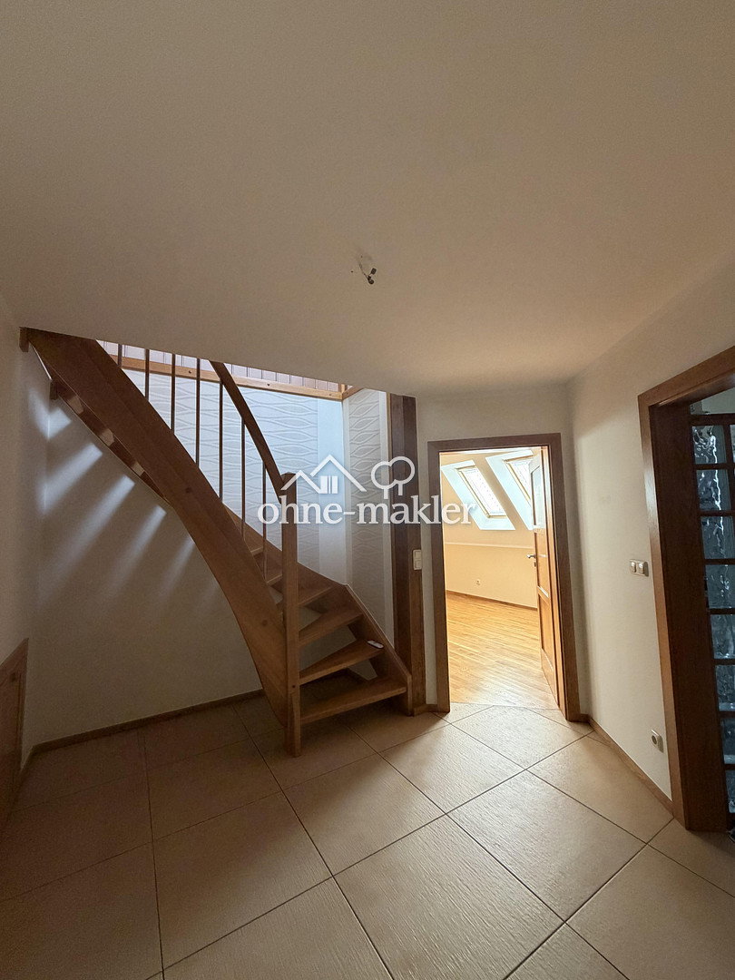 Dachgeschosswohnung in Luckau – viel Platz & Licht, 15926 Luckau