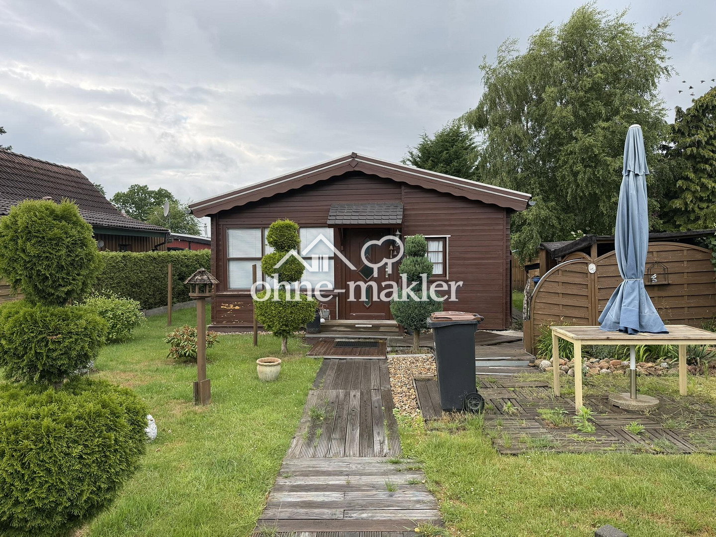 Schönes Blockbohlenhaus am Stedener See, 27729 Holste