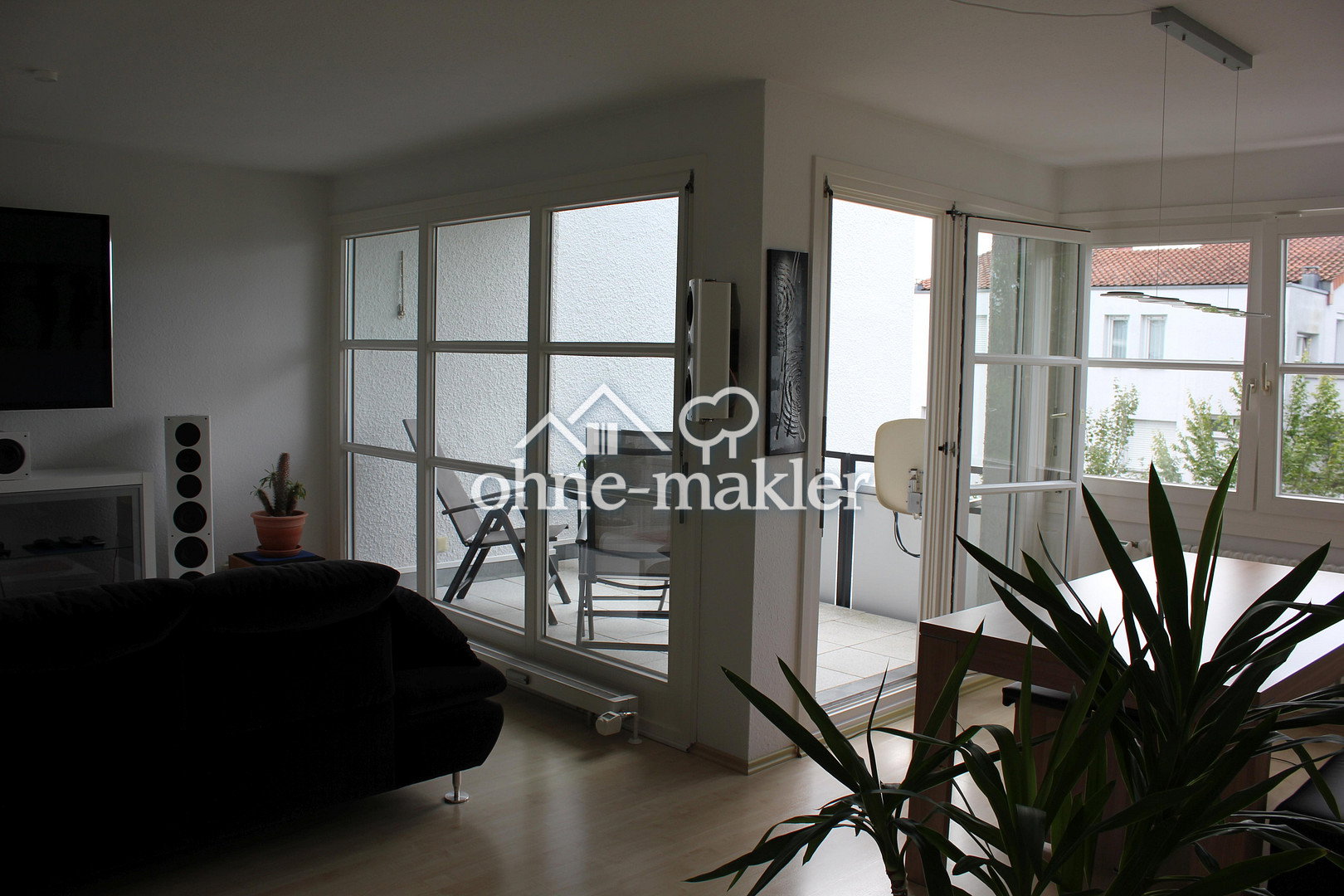 3-Zimmer-Wohnung mit Balkon in Rommelsbach, 72768 Reutlingen