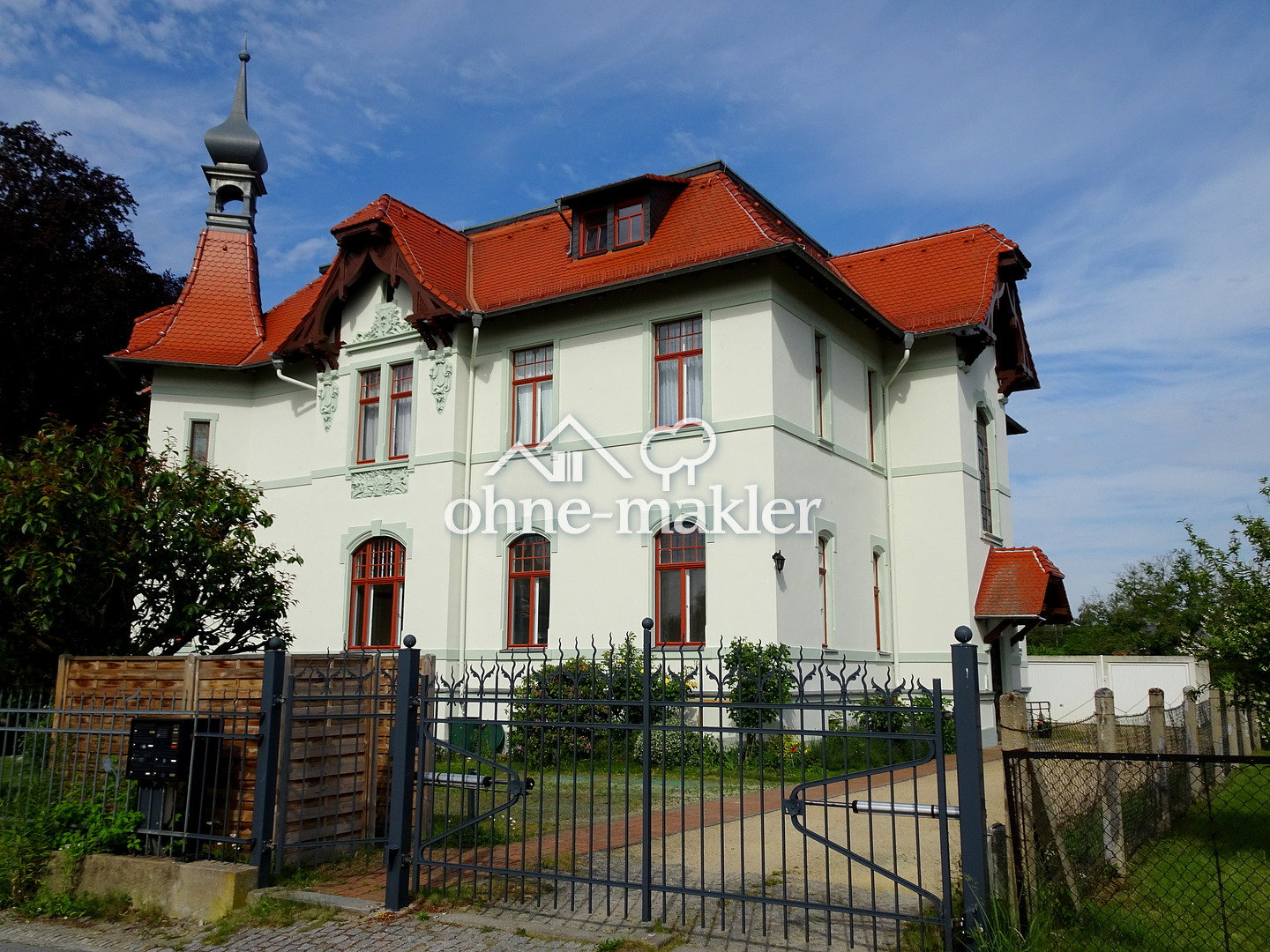 Jugendstilvilla mit Park – Einzigartige Lebensqualität, 2739 Kottmar