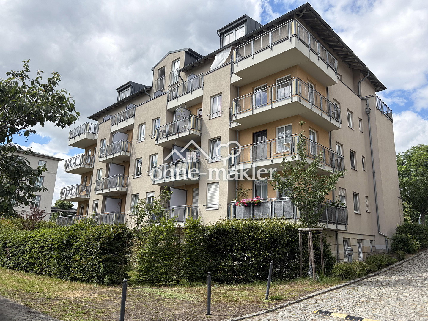 Neu renoviert, Terrasse inklusive, 1099 Dresden