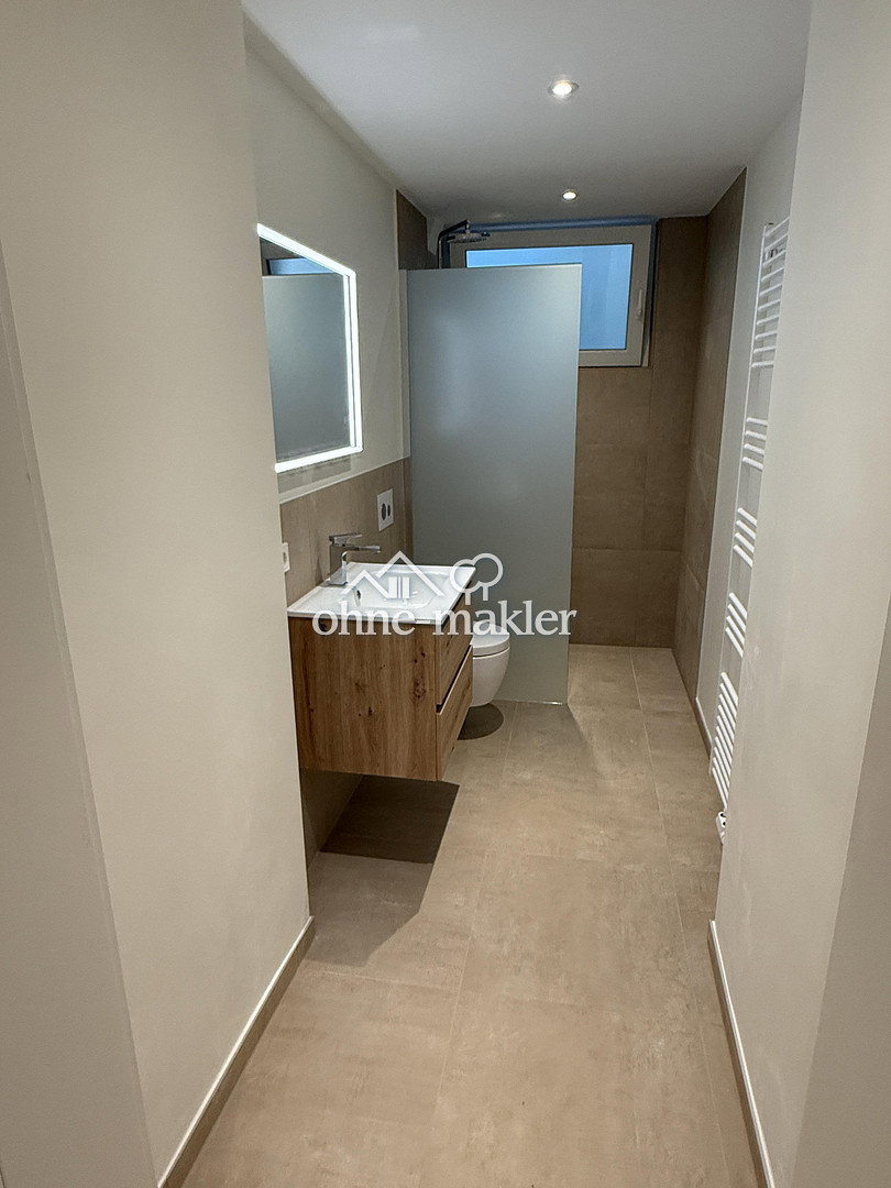 Helle 4-Zimmer Wohnung mit Balkon in Saarbrücken, 66111 Saarbrücken