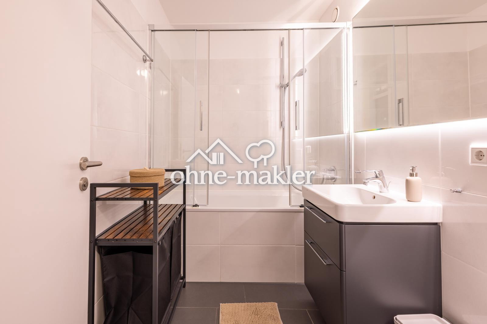 Schwabing-Flair mit Pool & Terrasse, 80805 München (Schwabing-Freimann)