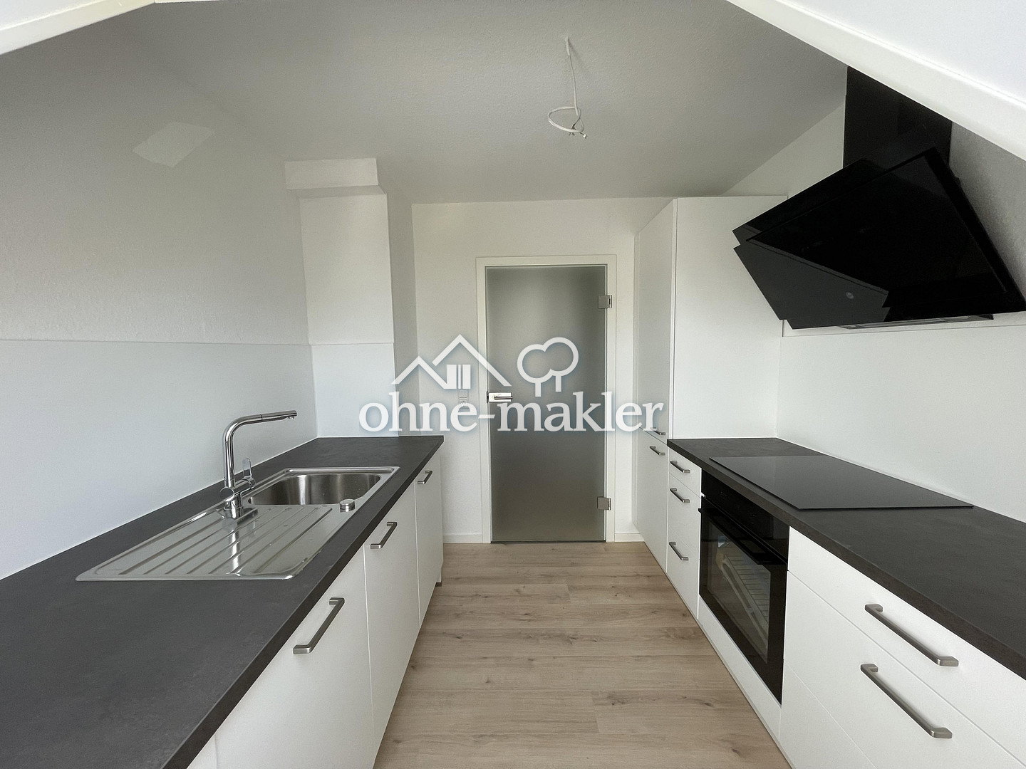 Modern saniert, Blick auf Burg Stadt, 72202 Nagold